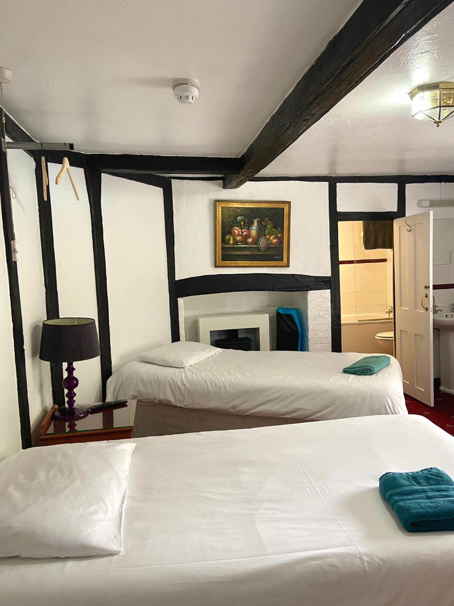 The King'S Lodge Hotel Kings Langley Exterior photo