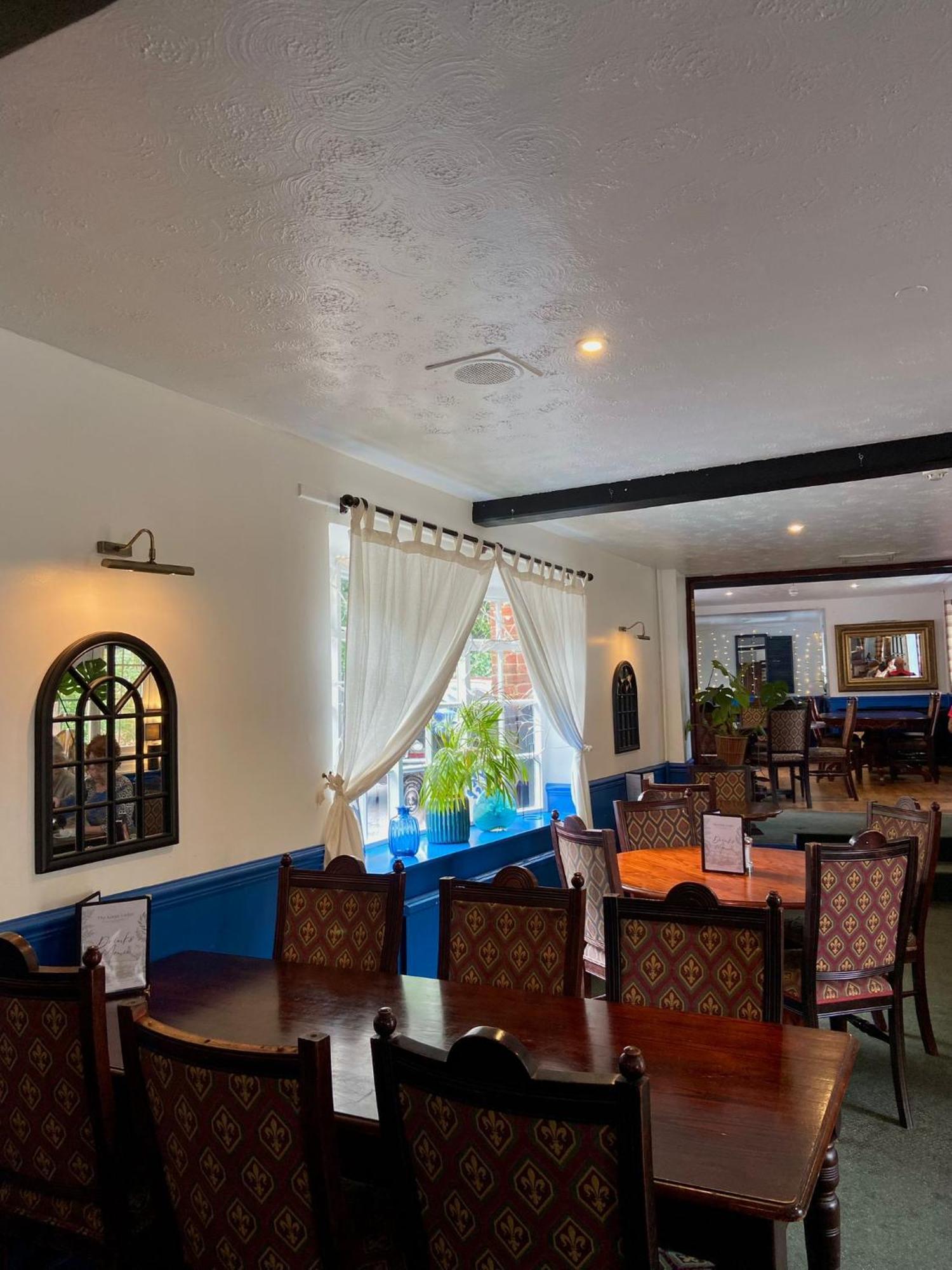 The King'S Lodge Hotel Kings Langley Exterior photo